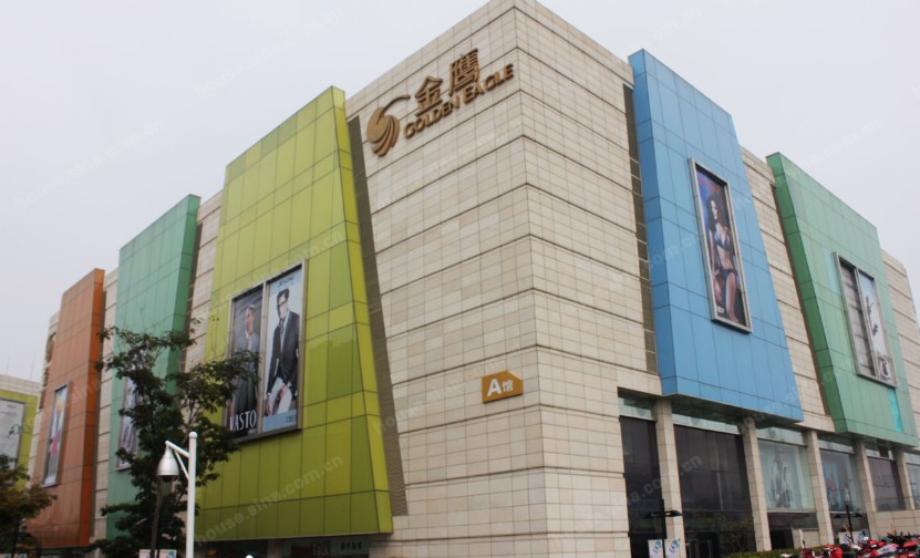 宝兴金鹰奥莱城